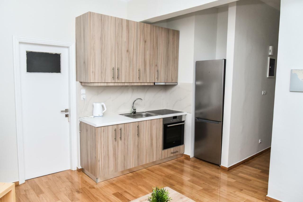 Warm Apartment At Exarchia 1 Bed 2 Pers Athen Eksteriør bilde